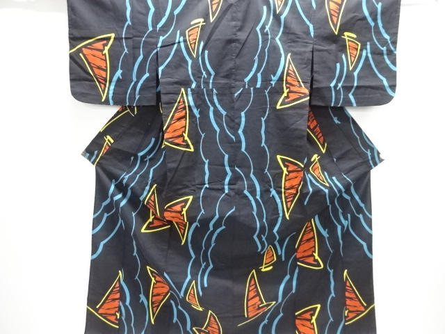 JAPANESE KIMONO / YUKATA / BOAT